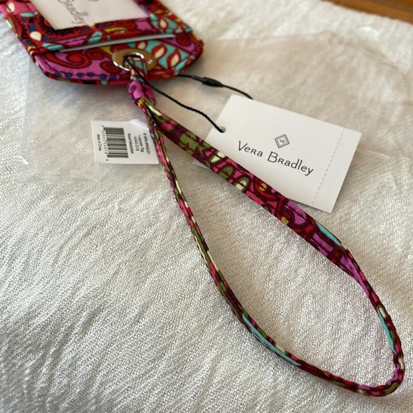 NWT 2-pc Vera Bradley: wristlet & luggage ID tag, both “resort medallion” print - Picture 10 of 12